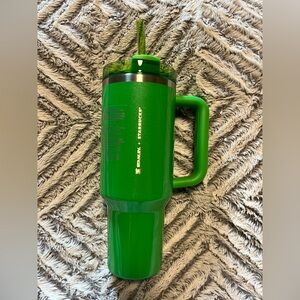 Starbucks x Stanley Pearl Green 40oz Quencher